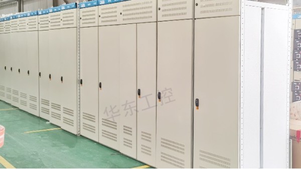 變頻控制柜內(nèi)部圖