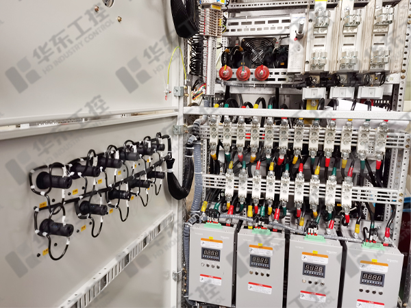 電容補償柜細節(jié)