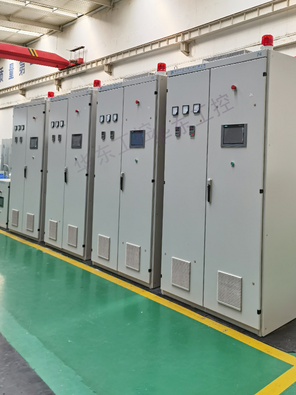 軟啟動(dòng)柜展示