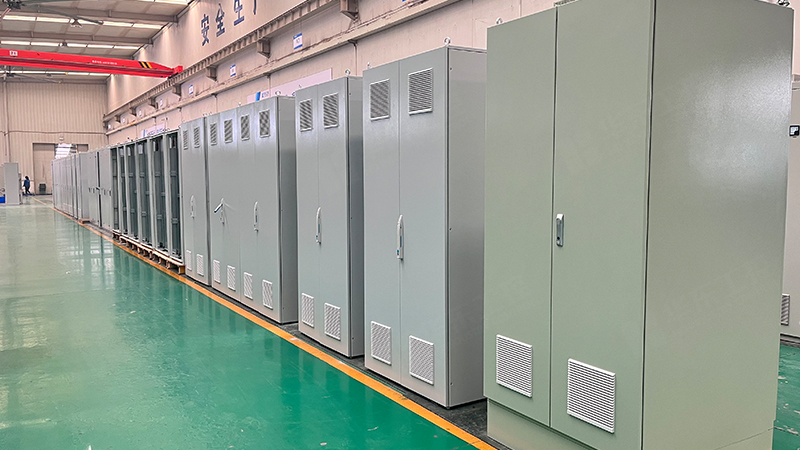 定制控制柜采購(gòu)全解析：華東工控如何賦能客戶決策